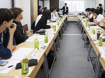 医学部・ 難関大受験予備校【一会塾－ICHIE-JUKU－】 恵比寿校の講師