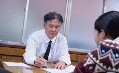 岡山進研学院 本校の講師
