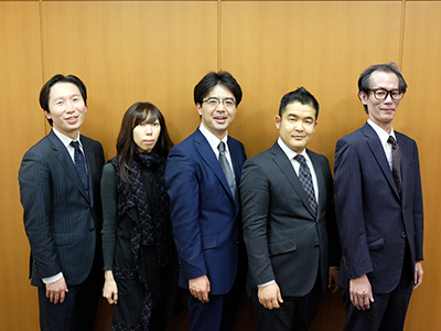医系専門予備校MedSUR(メッドシュール)の講師