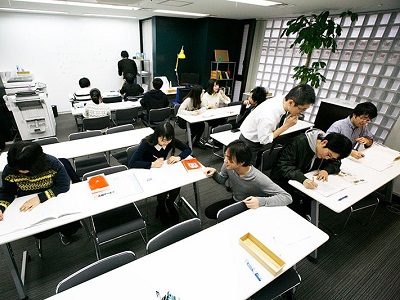 医学部予備校メディセンス 大阪天満宮校の講師