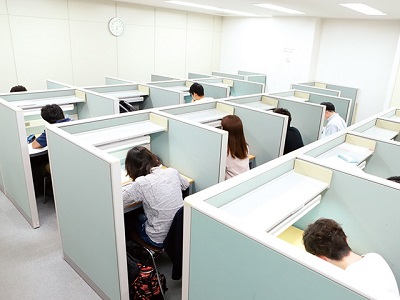 医学部進学予備校メビオの学習環境