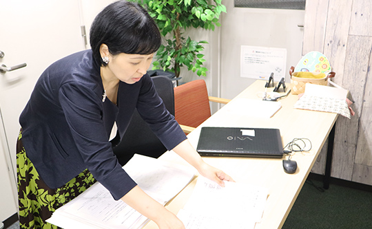 塾長自ら一人ひとりと毎日会話し、文字通り母の様にサポート